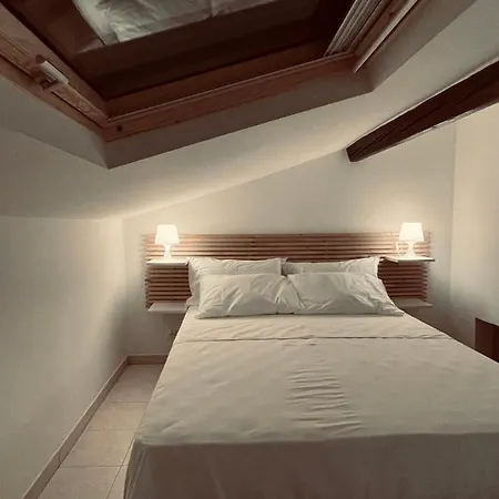La Casina - Mansardato Apartamento Livorno